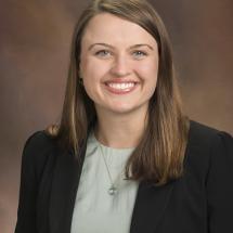 Betsy Salazar Headshot